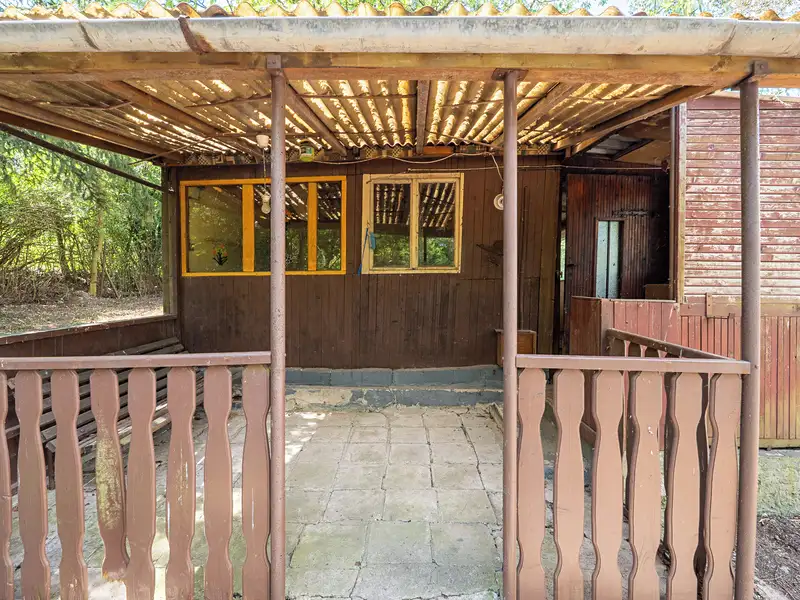 Prodej chaty 20 m², pozemek 718 m², Peruc – náhled fotky 3