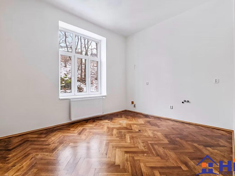 Pronájem bytu 2+1, 88 m² (7 z 20)