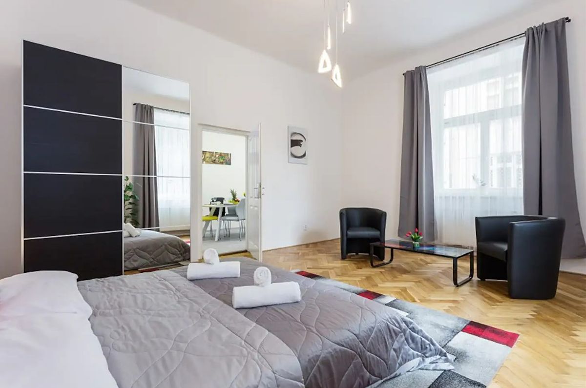 Pronájem bytu pokoje 25 m² – fotografie 2