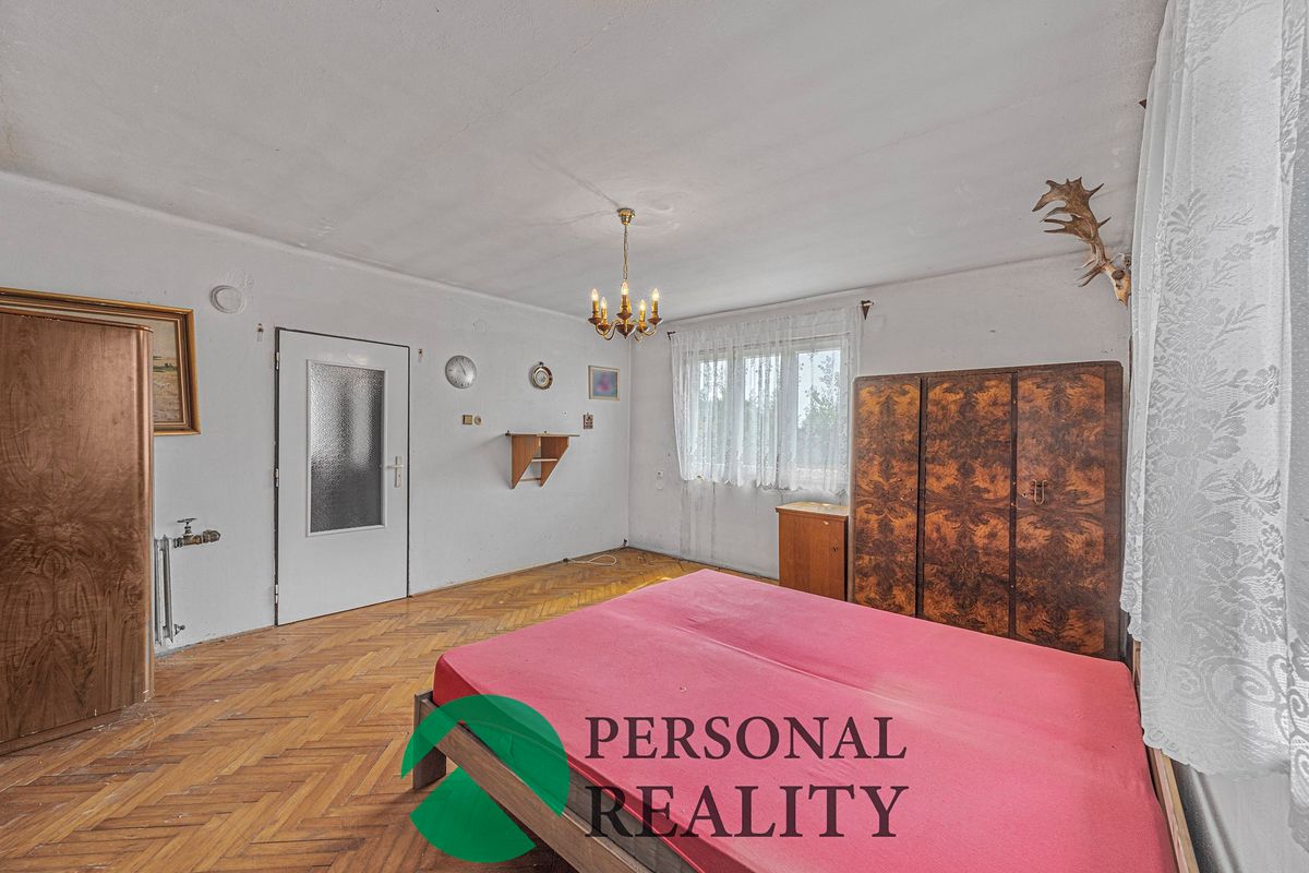 Prodej rodinného domu 150 m², pozemek 718 m² – fotografie 5