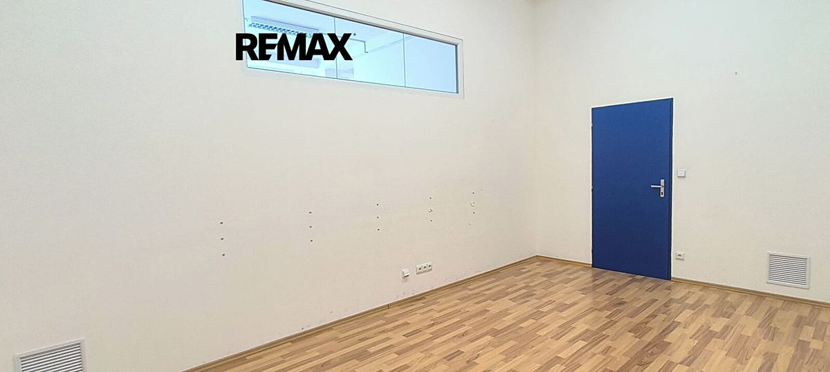 Pronájem kanceláře 19 m² – fotografie 2