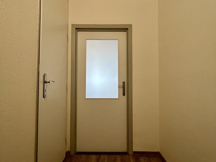 Квартира 1+kk в оренду, 28 м² (9 з 13)