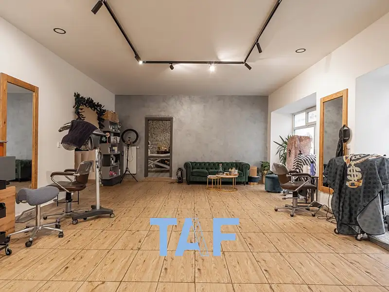 Prodej obchodního prostoru 139 m², Praha – náhled fotky 2
