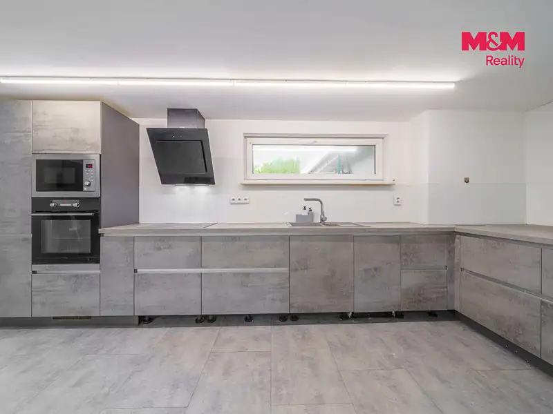 Prodej chalupy 130 m², pozemek 440 m², Hroznětín – náhled fotky 3