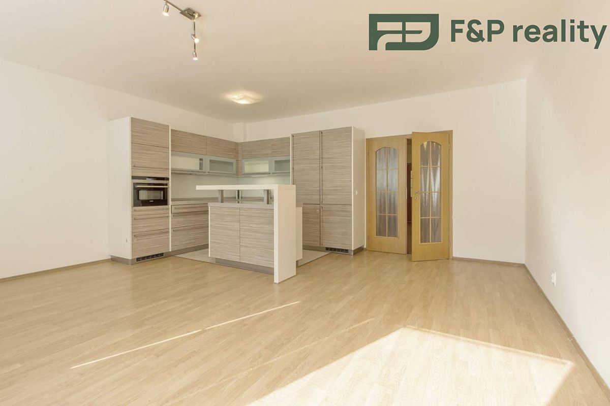 Pronájem bytu 3+kk 80 m²