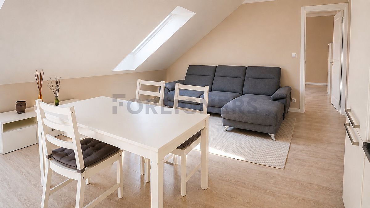 Pronájem bytu 3+kk 76 m² – fotografie 3