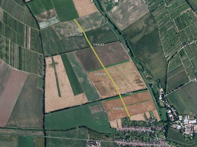 Prodej pole 11877 m²