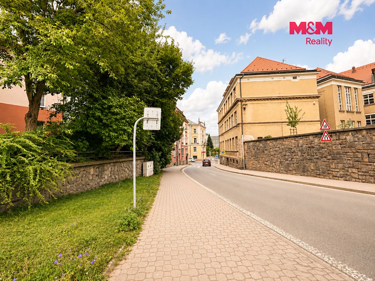 Pronájem bytu 1+kk 15 m² – fotografie 4