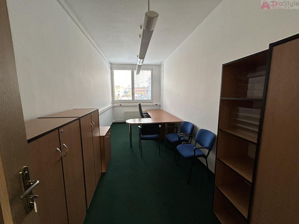 Pronájem kanceláře 22 m² – fotografie 5