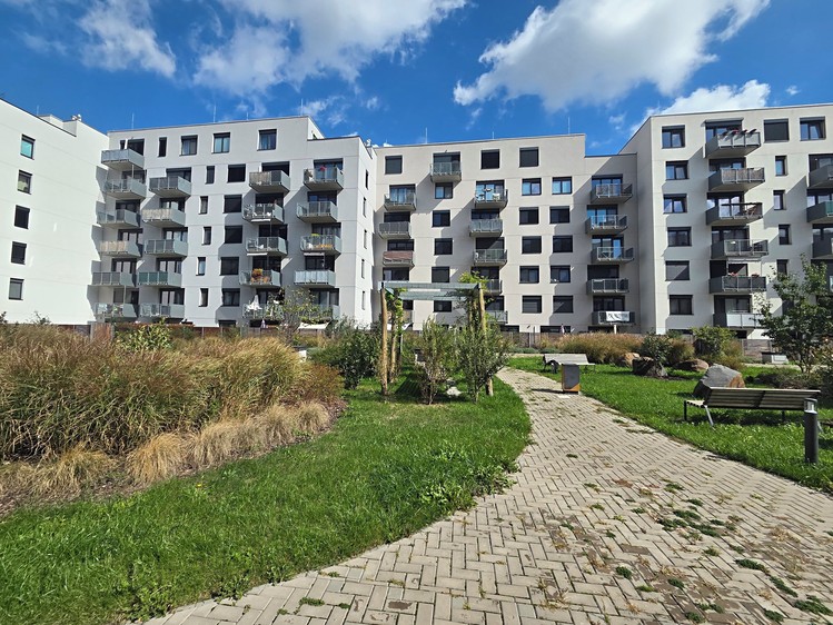 Квартира 2+kk на продаж, 63 м² (25 з 27)