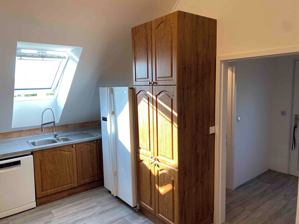 Pronájem bytu 4+kk 108 m² – fotografie 3