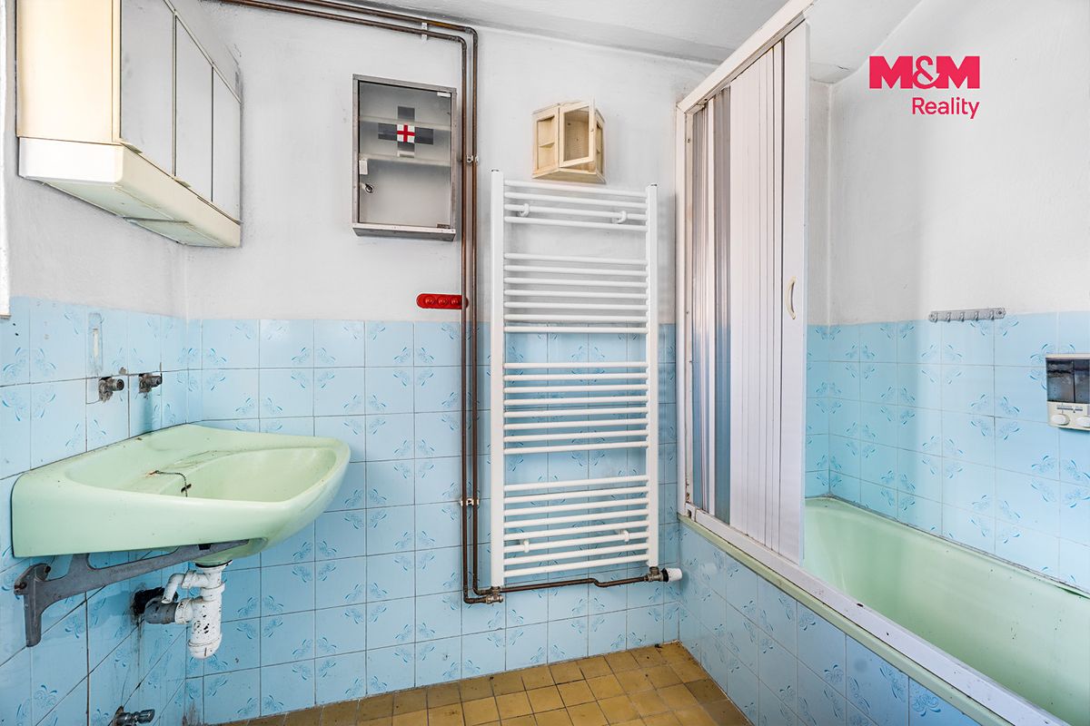 Prodej rodinného domu 170 m², pozemek 634 m² – fotografie 3