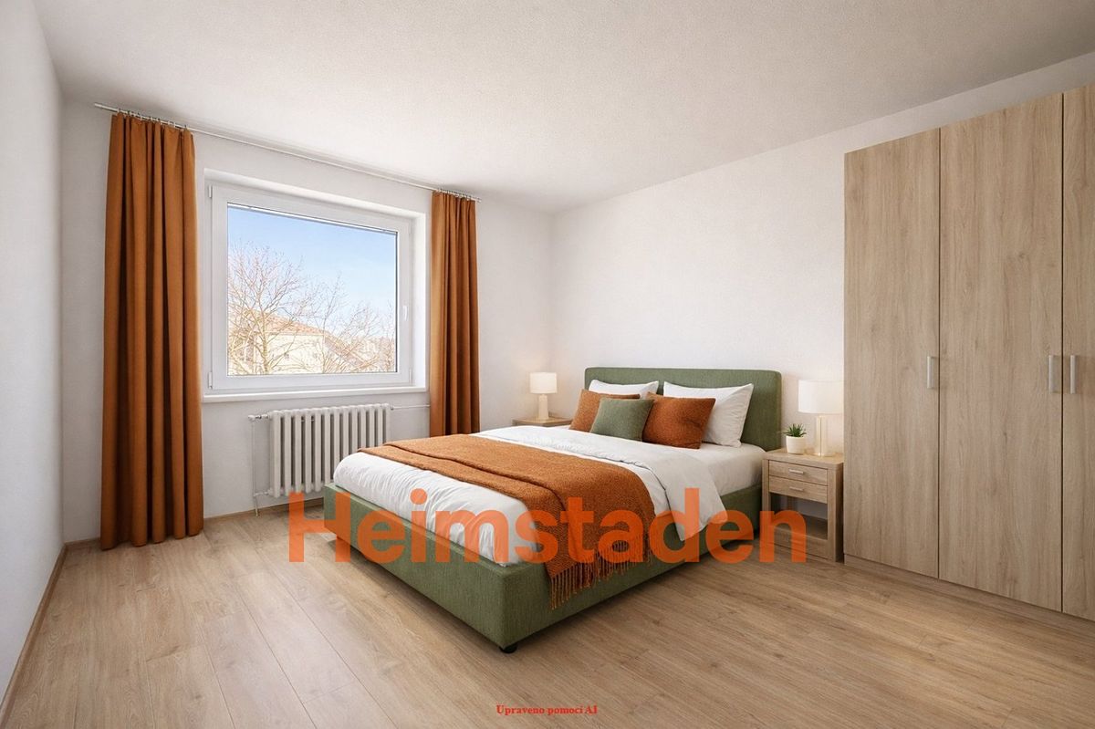 Pronájem bytu 4+1 88 m² – fotografie 3