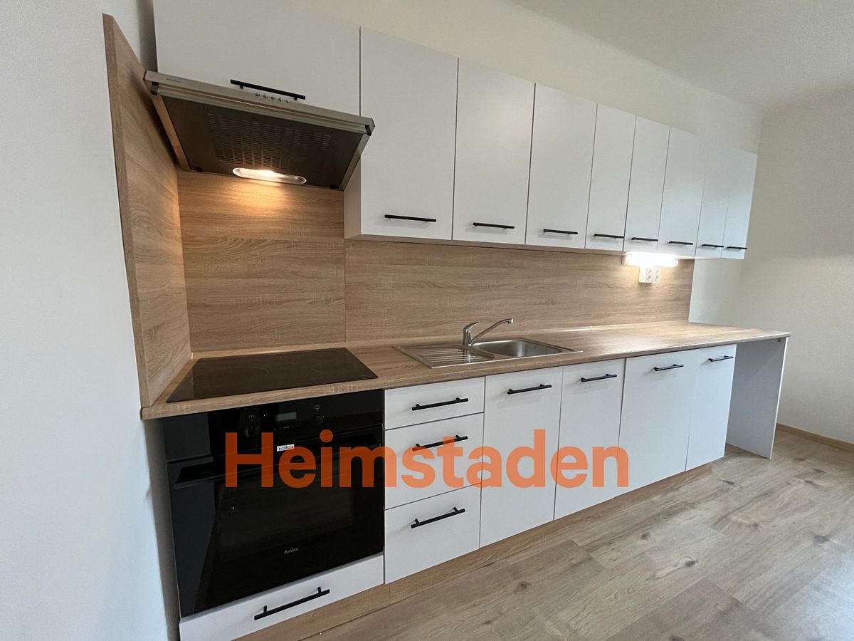 Pronájem bytu 1+kk 26 m² – fotografie 4