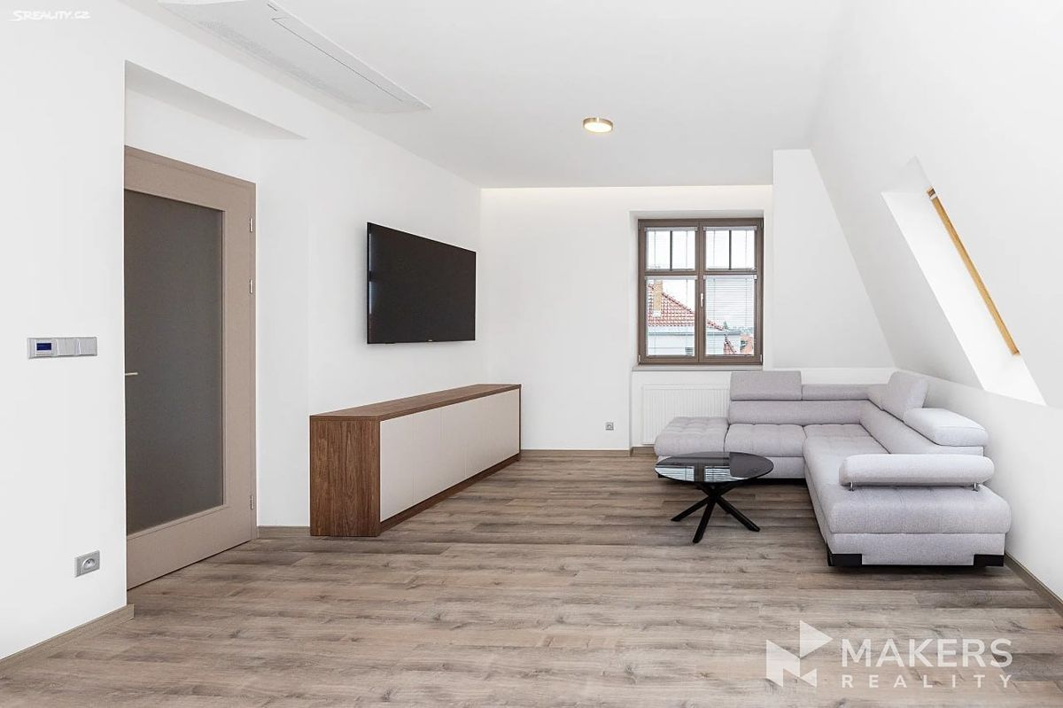 Pronájem bytu 3+kk 112 m² – fotografie 5