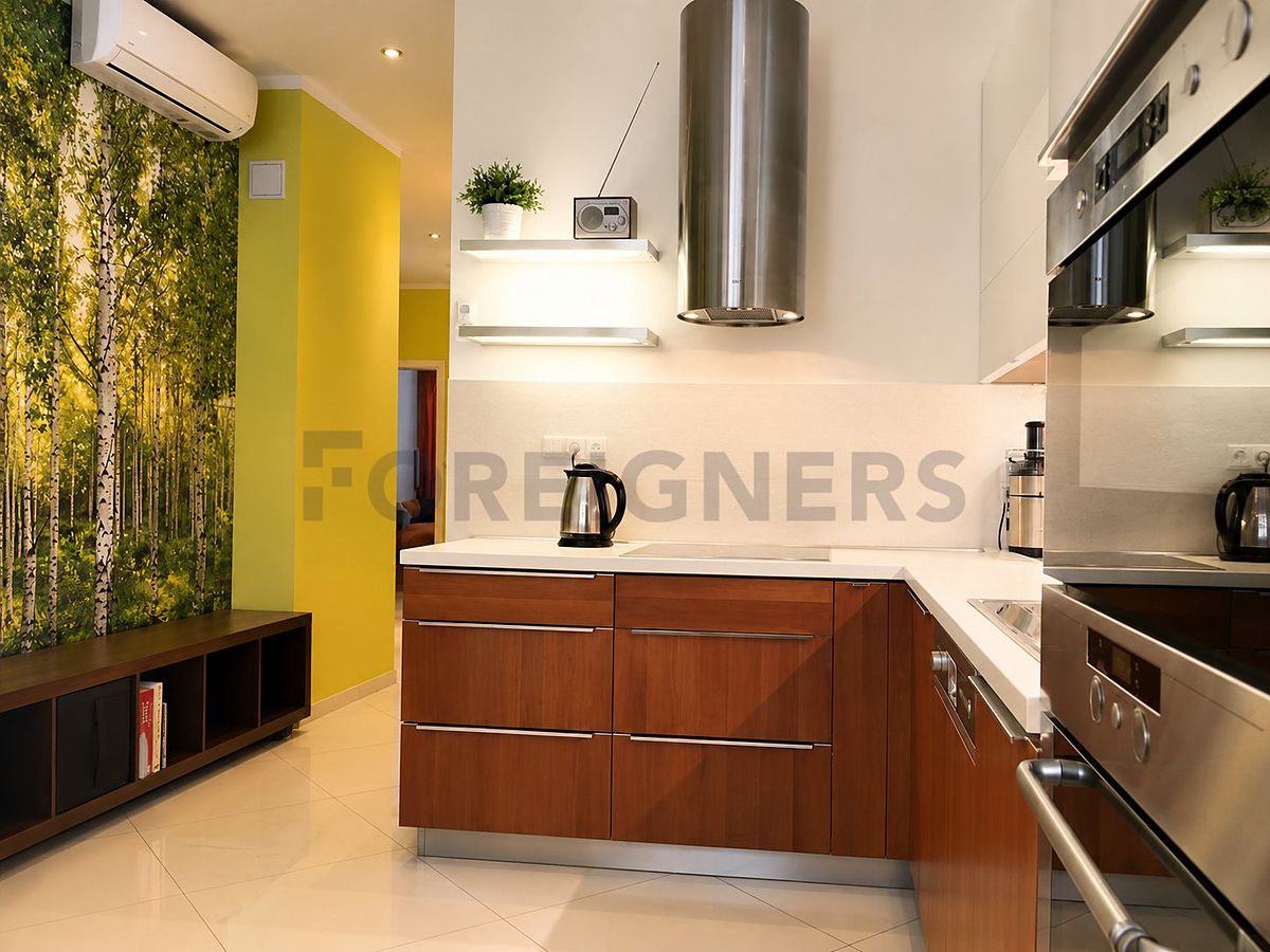 Pronájem bytu 2+1 80 m² – fotografie 3