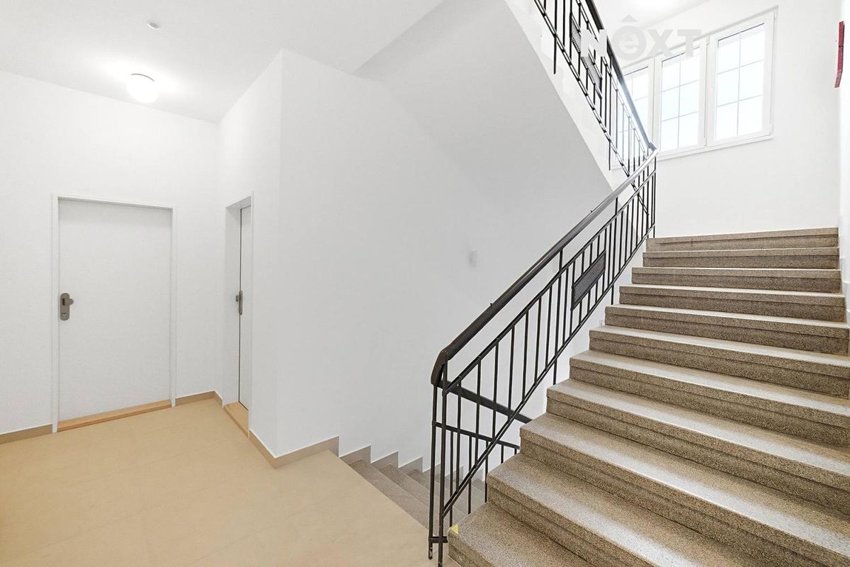 Prodej bytu 1+kk 28 m² – fotografie 4