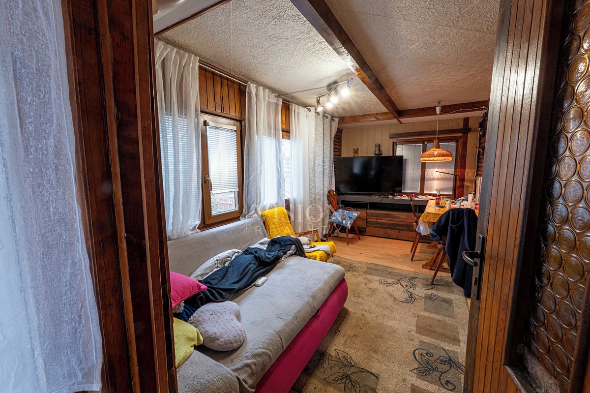 Prodej chaty 60 m², pozemek 304 m² – fotografie 4