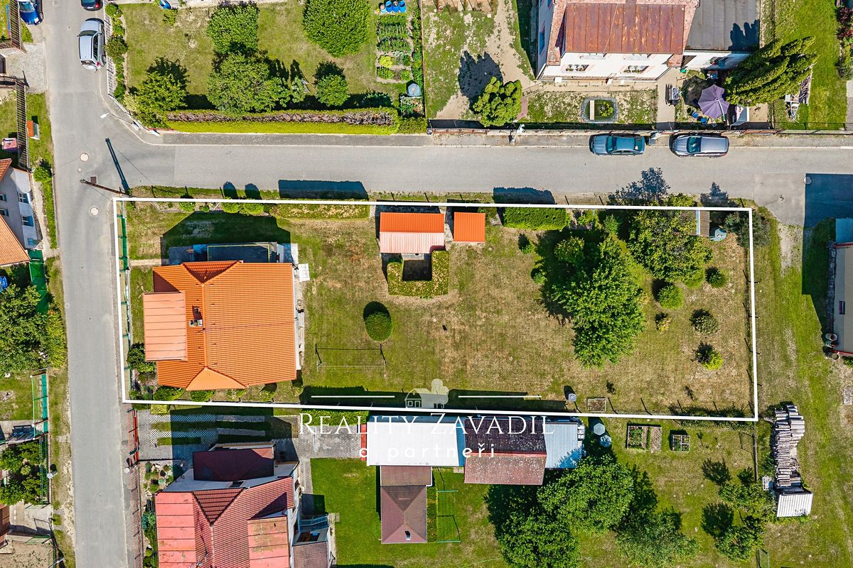 Prodej rodinného domu 110 m², pozemek 979 m² – fotografie 4