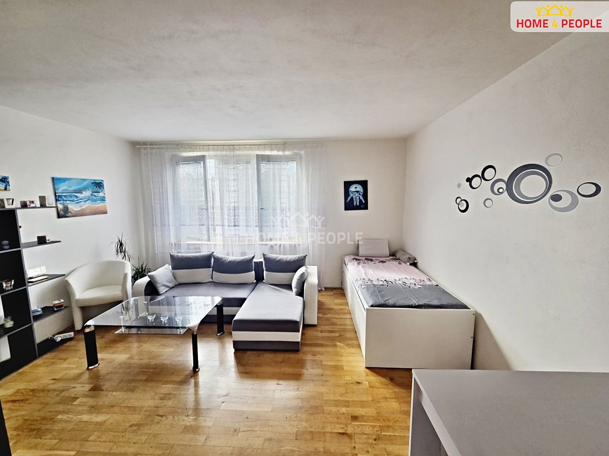 Pronájem bytu 1+kk 31 m² – fotografie 5