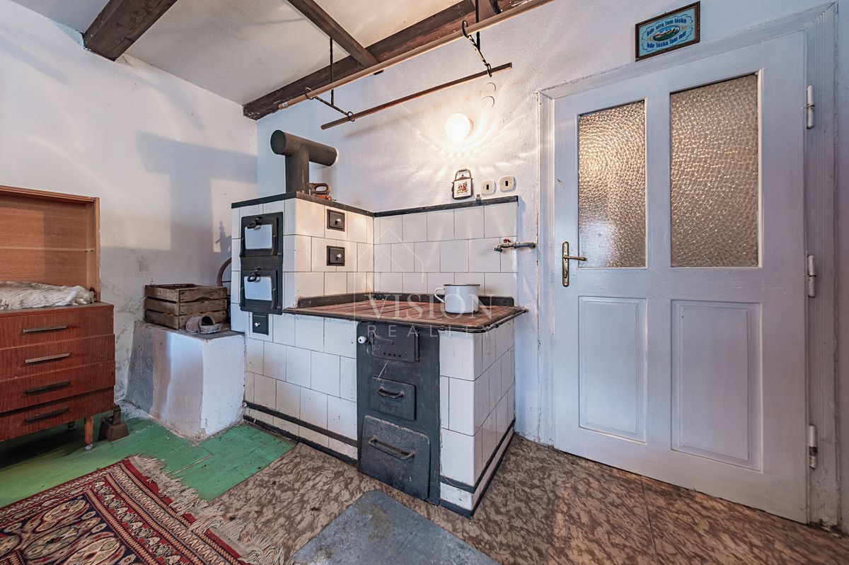 Prodej rodinného domu 127 m², pozemek 981 m² – fotografie 4