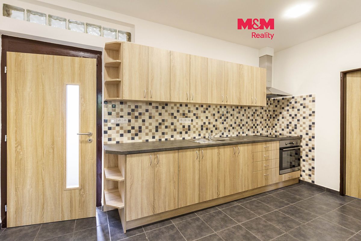 Prodej rodinného domu 94 m², pozemek 581 m²