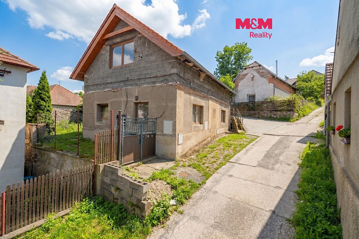 Prodej rodinného domu 150 m², pozemek 446 m²