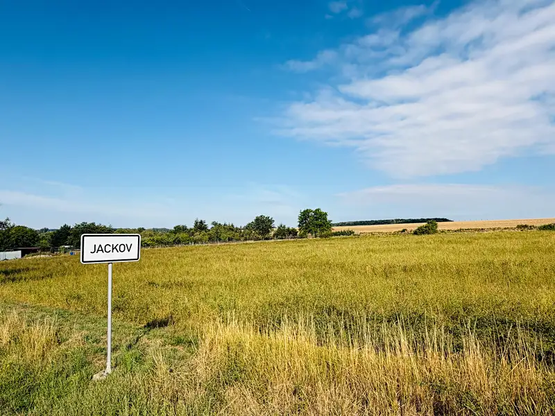 Prodej stavebního pozemku 1402 m², Moravské Budějovice – náhled fotky 1