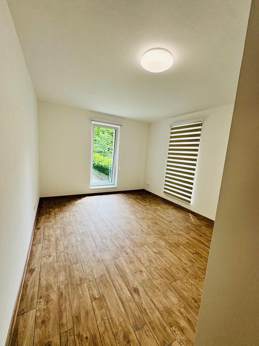 Pronájem bytu 2+kk 55 m² – fotografie 5