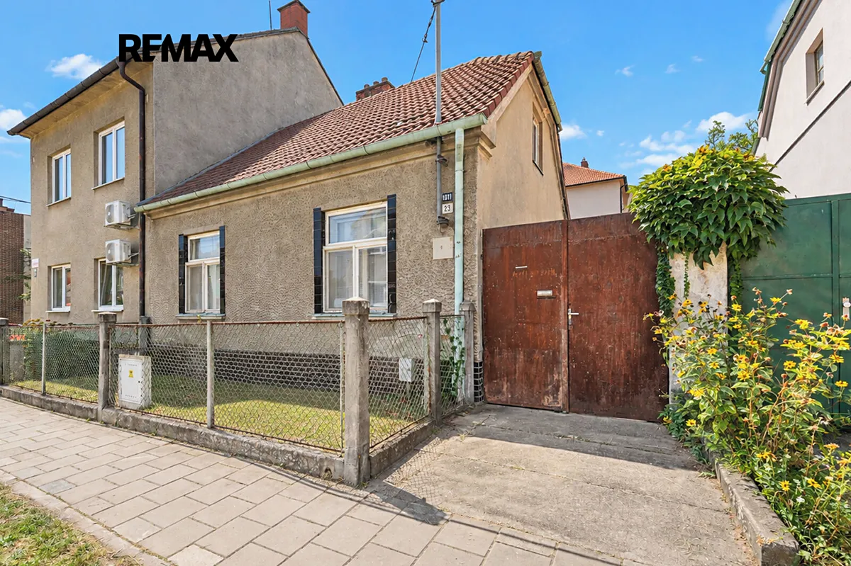 Prodej rodinného domu 90 m², pozemek 322 m²