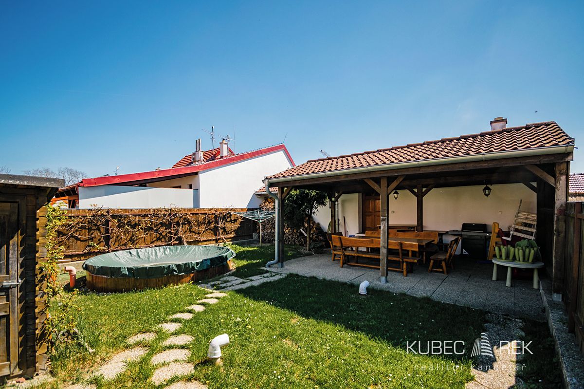 Prodej chalupy 80 m², pozemek 180 m² – fotografie 3