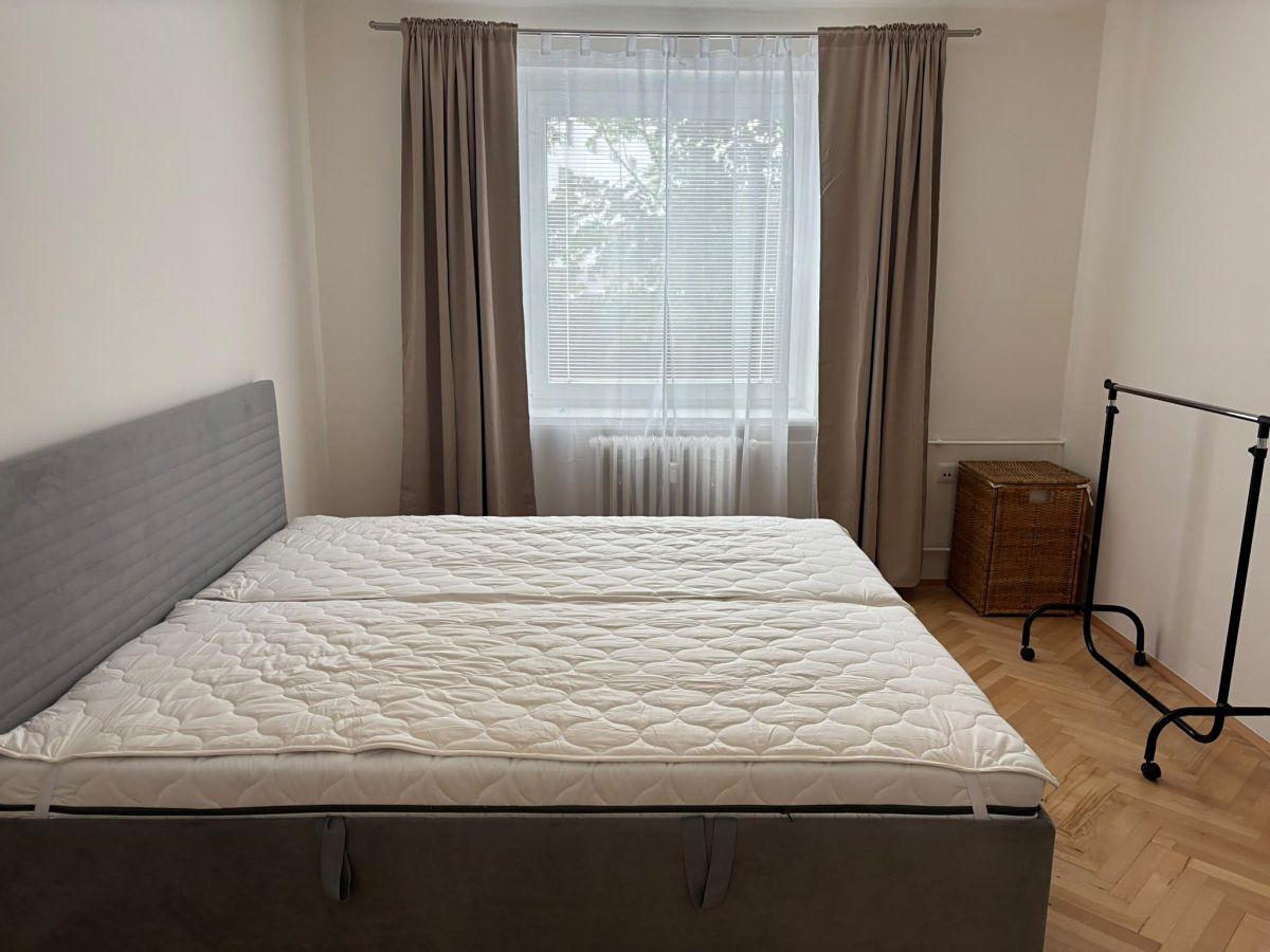 Pronájem bytu 2+1 51 m² – fotografie 4