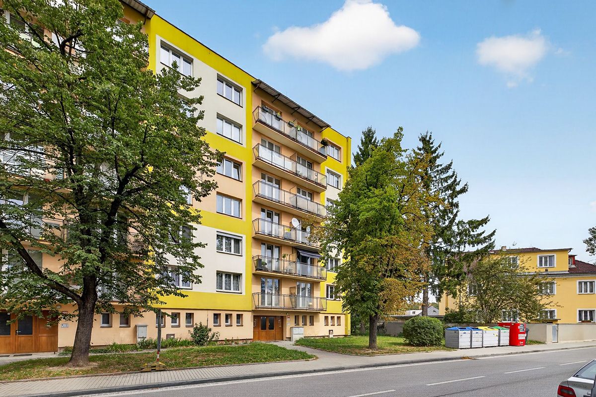 Pronájem bytu 2+1 53 m² – fotografie 3