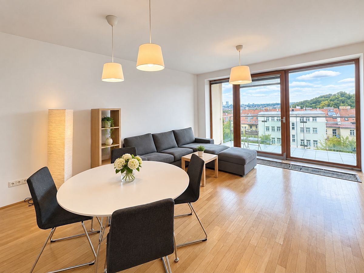 Pronájem bytu 3+kk 108 m²