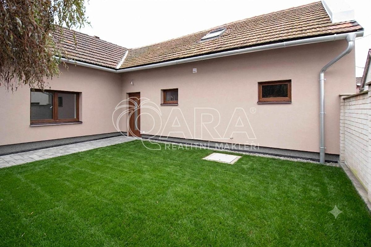 Prodej rodinného domu 143 m², pozemek 186 m² – fotografie 4
