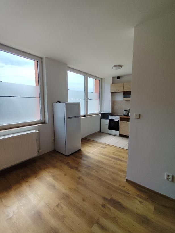 Prodej bytu 1+kk 36 m² – fotografie 2