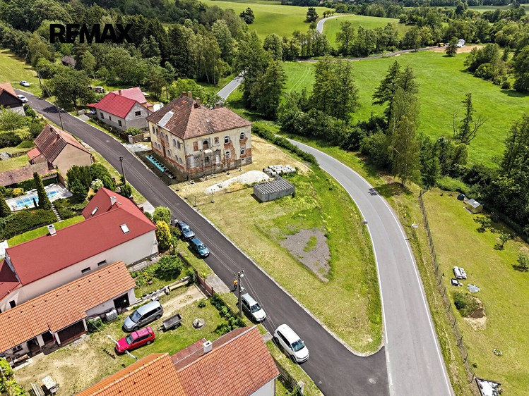 Будинок на продаж, 735 м² (1 з 19)