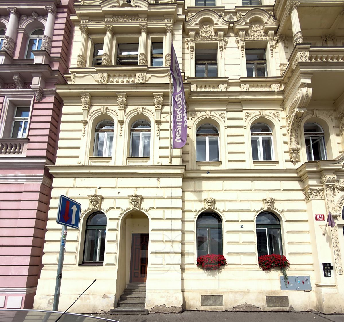 Pronájem kanceláře 37 m² – fotografie 2