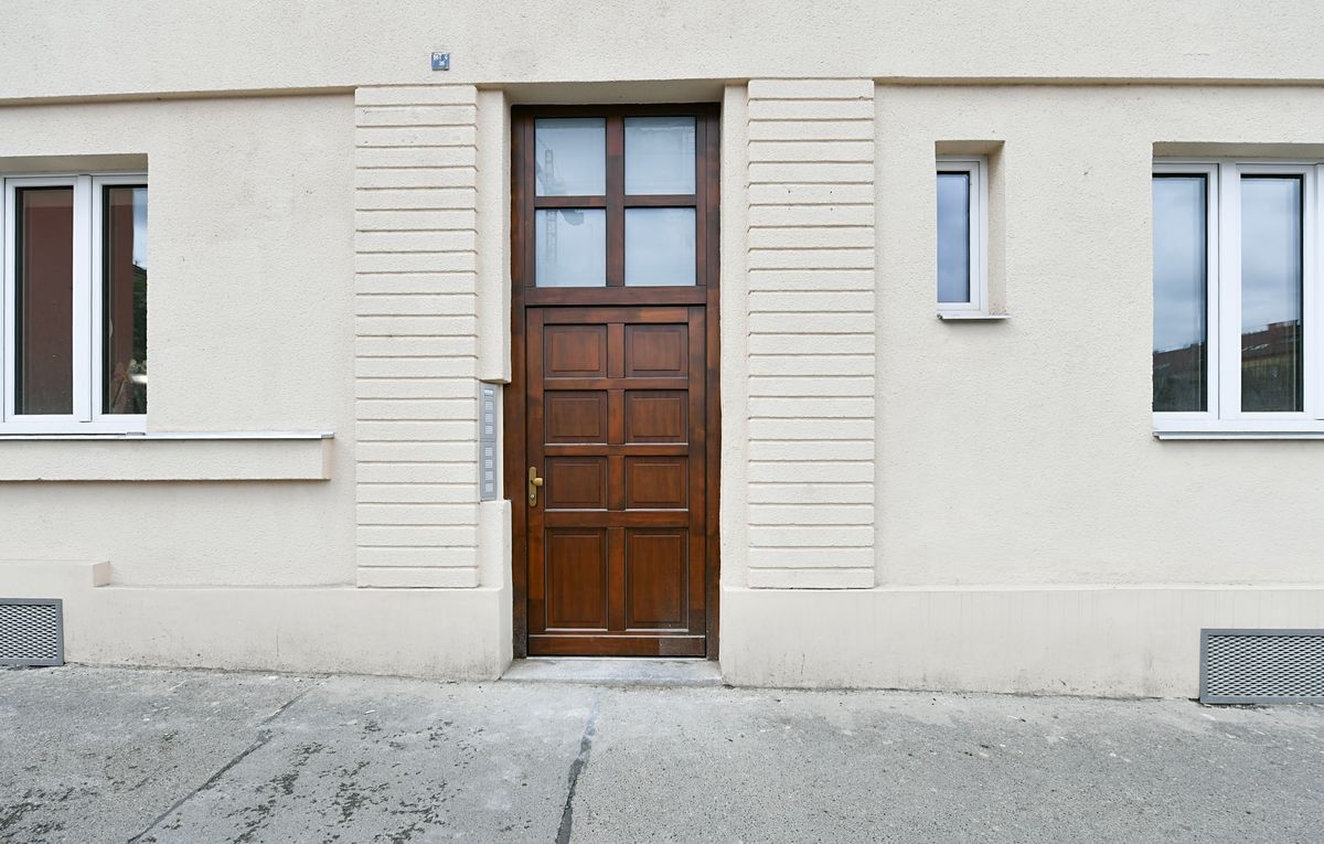 Pronájem bytu 1+kk 27 m² – fotografie 3