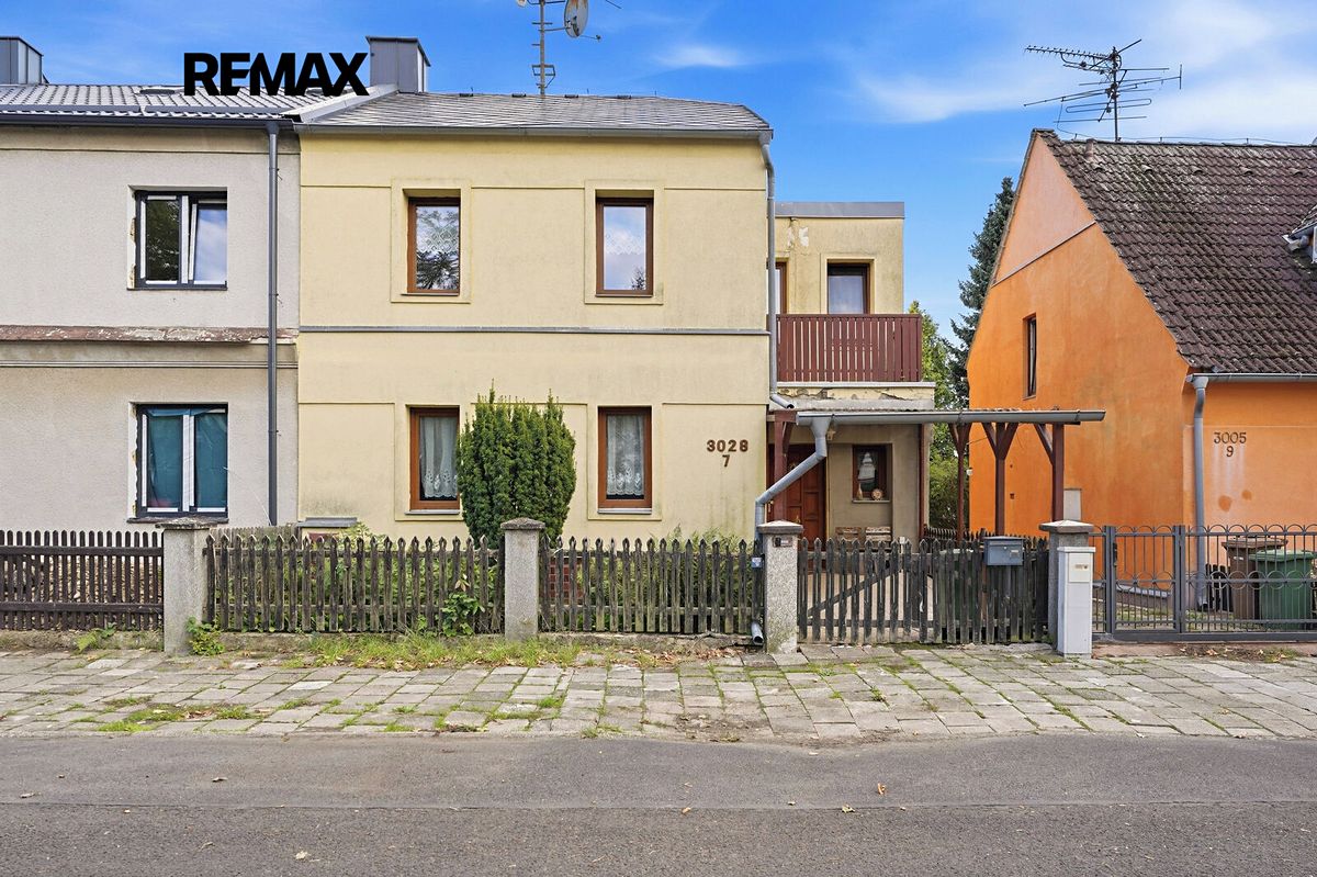 Prodej rodinného domu 100 m², pozemek 272 m²
