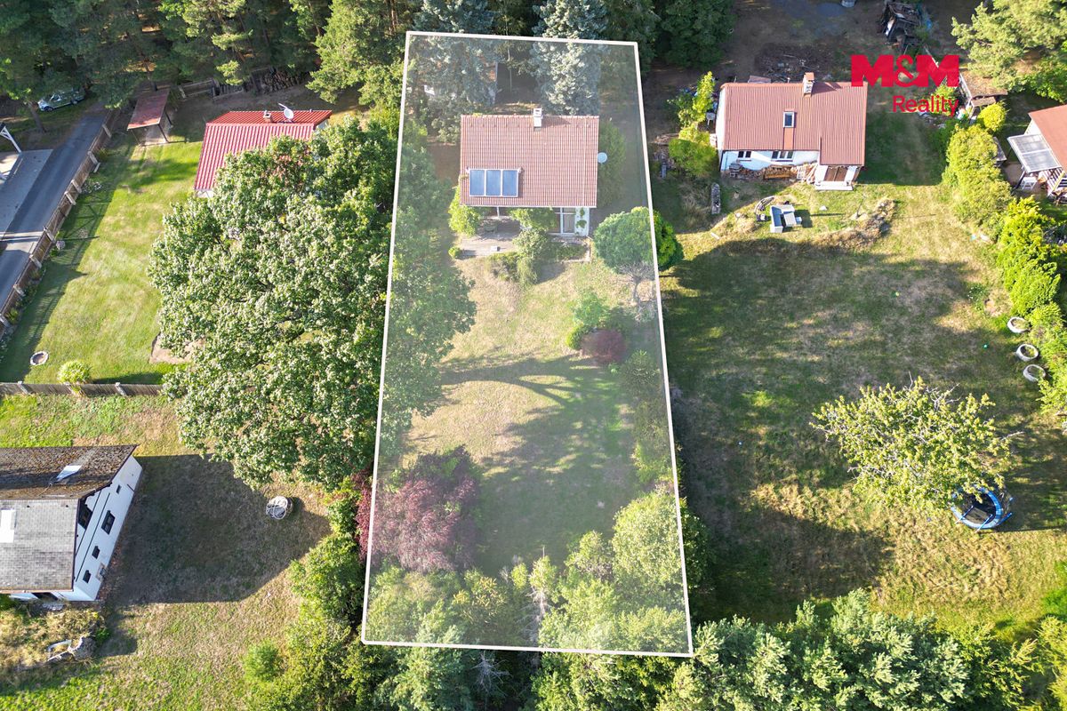 Prodej rodinného domu 140 m², pozemek 1306 m² – fotografie 5