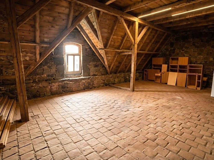 Комерційне приміщення на продаж, 353 м² (39 з 44)