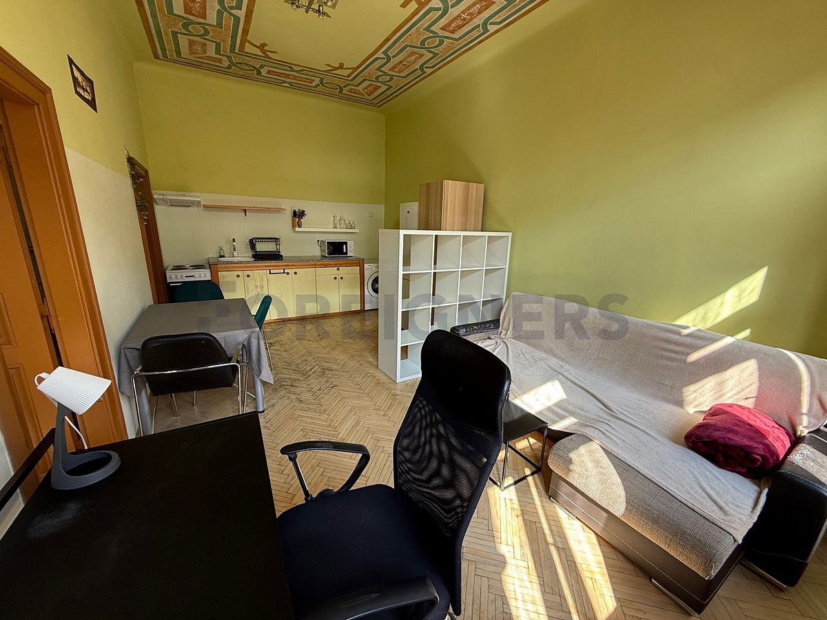 Pronájem bytu 2+kk 40 m²