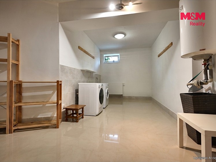Будинок на продаж, 341 м² (24 з 30)