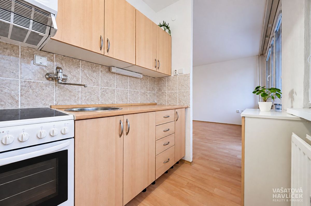 Pronájem bytu 1+kk 32 m² – fotografie 2