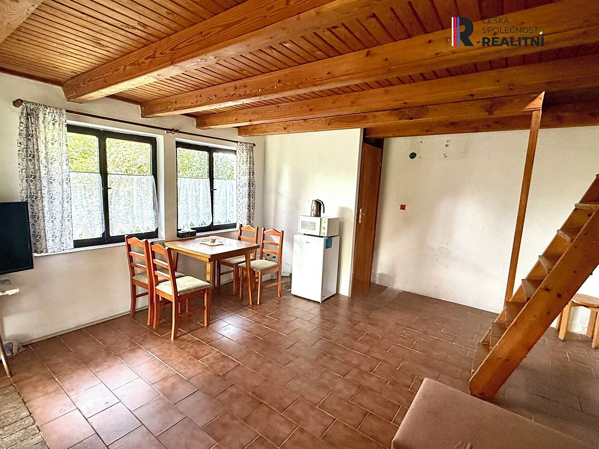 Prodej chaty 35 m², pozemek 628 m² – fotografie 2