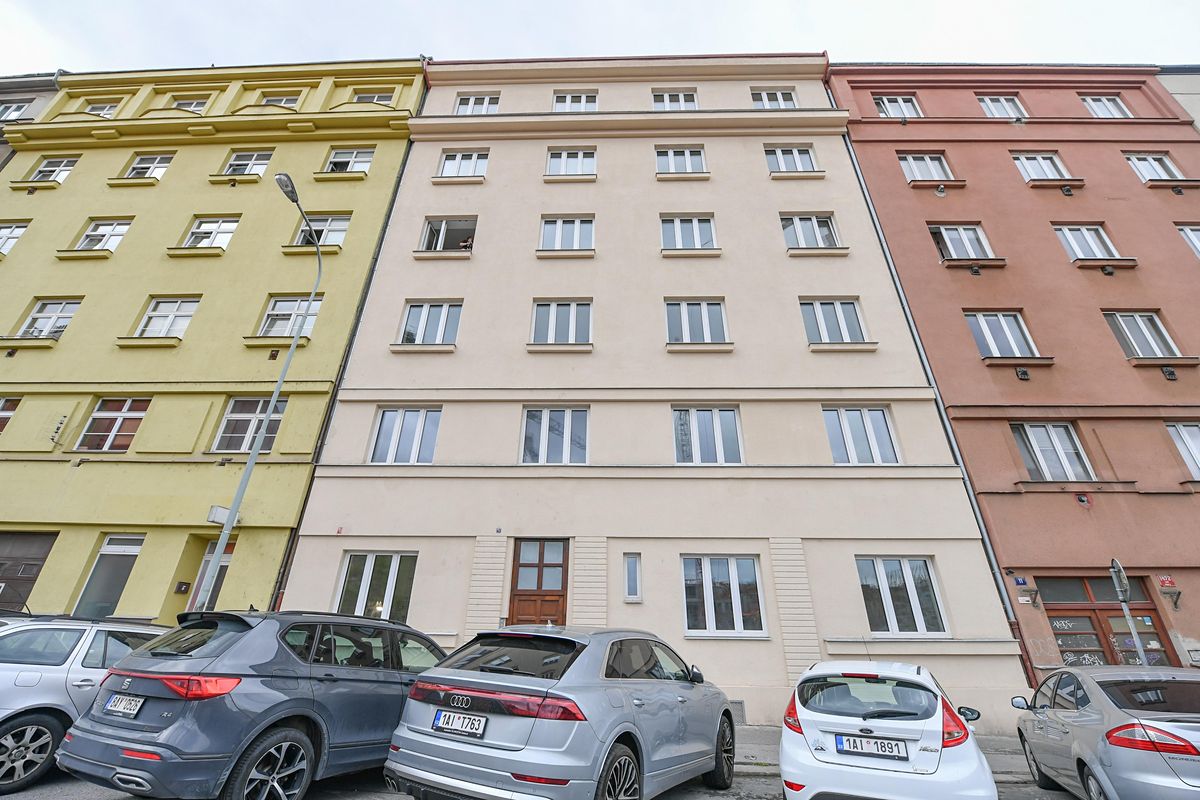 Pronájem bytu 1+kk 27 m² – fotografie 4