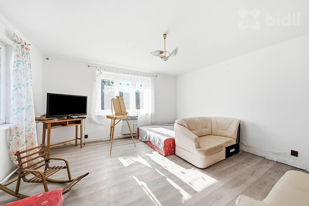 Prodej rodinného domu 93 m², pozemek 808 m² – fotografie 3