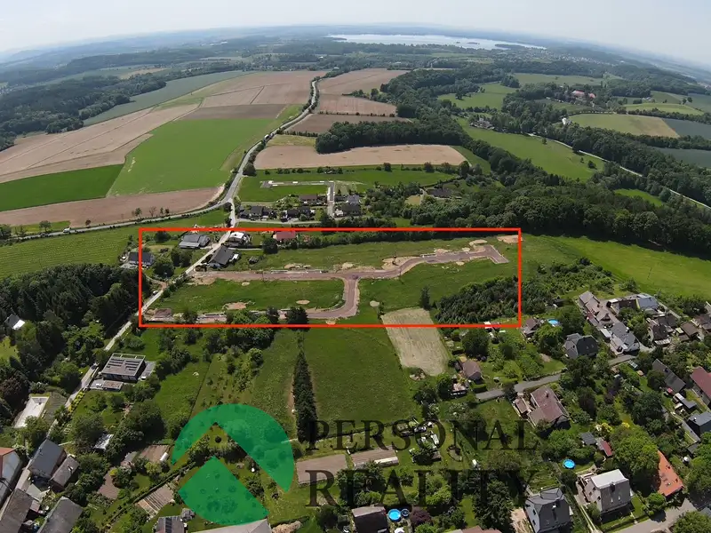 Prodej stavebního pozemku 1468 m², Žernov – náhled fotky 2