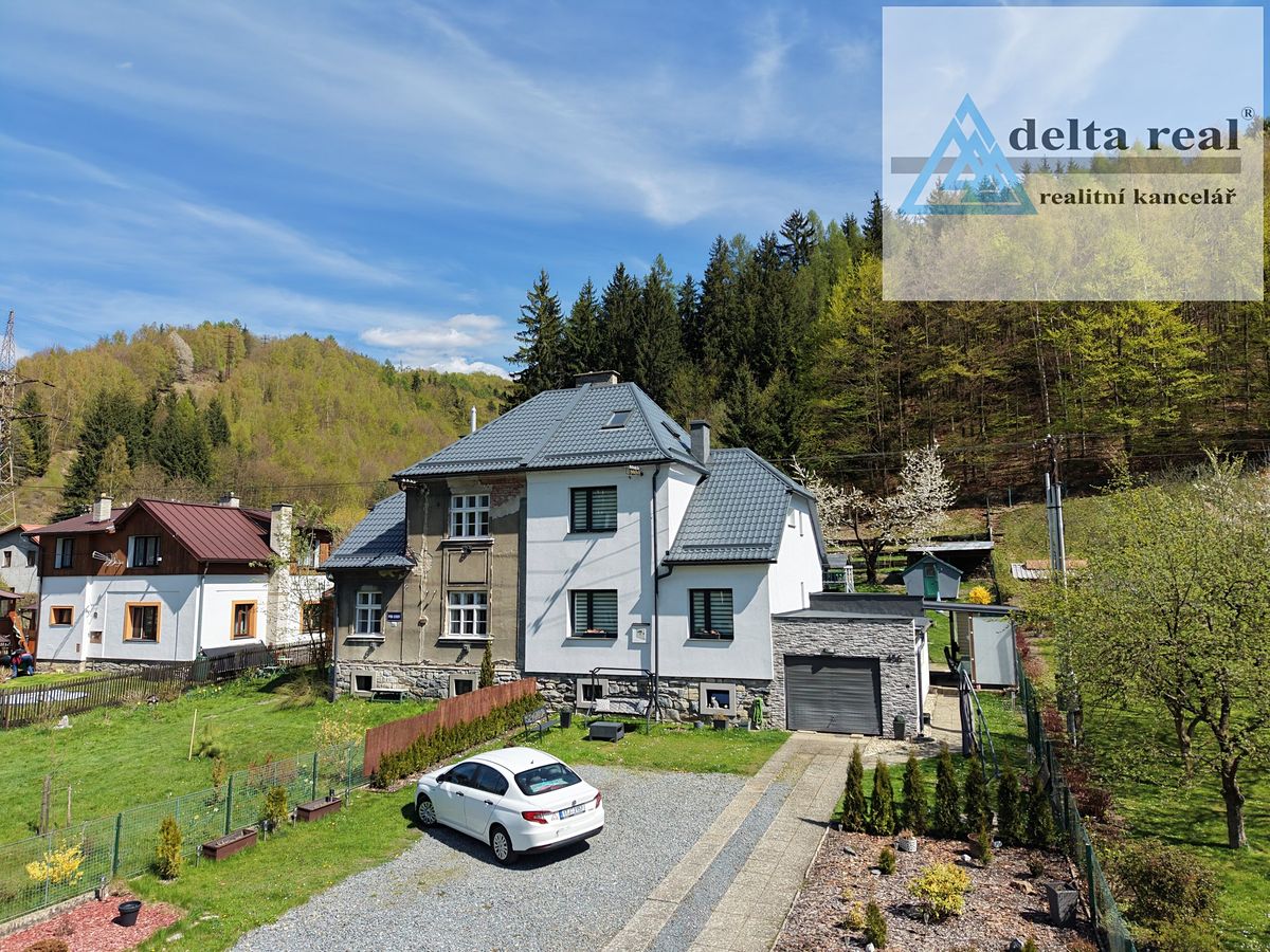 Prodej rodinného domu 95 m², pozemek 1033 m²